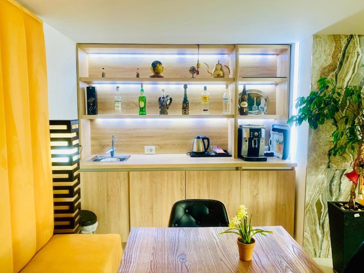 Park Hotel Tirana Yzberishti Eksteriør billede