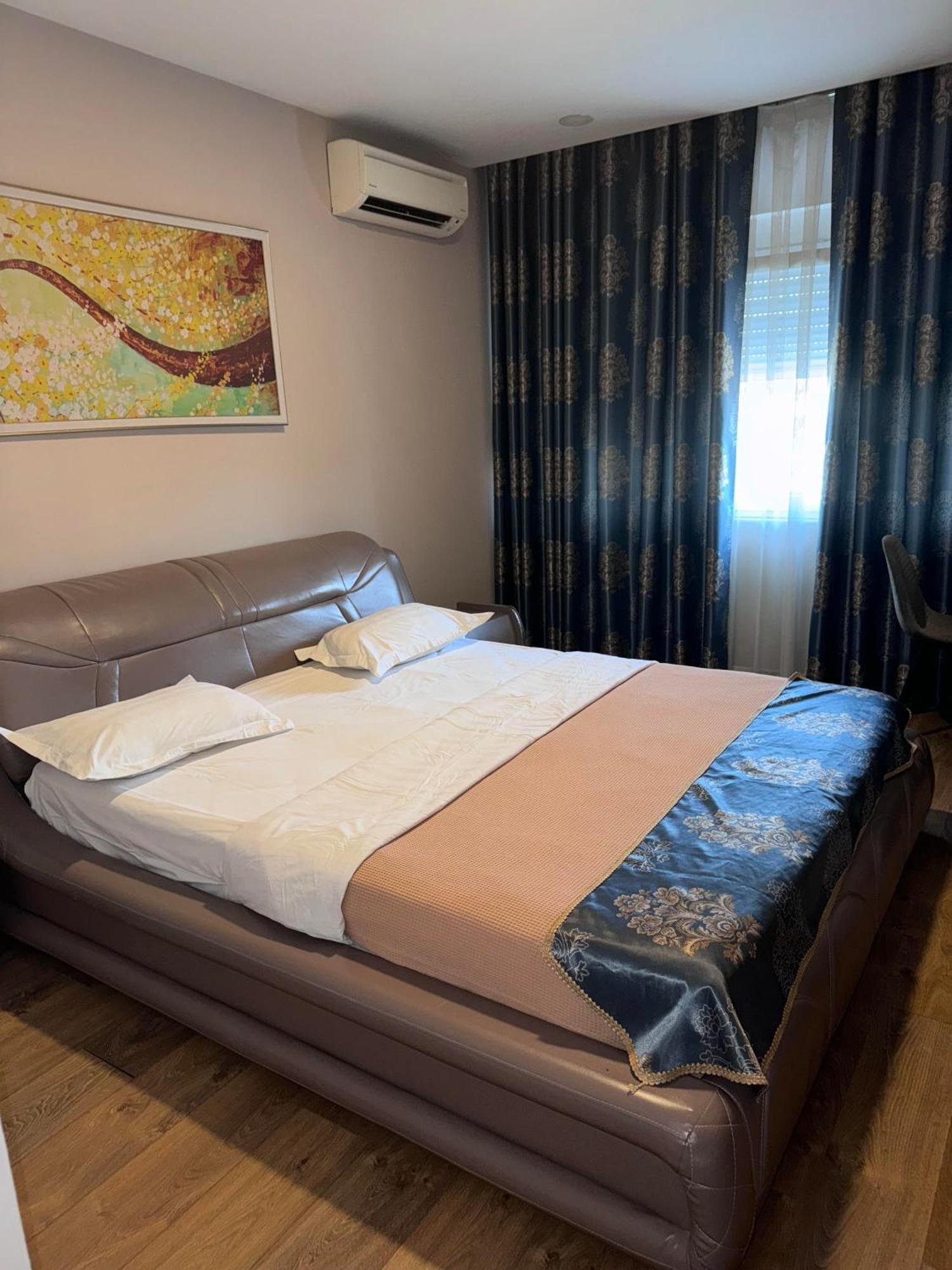 Park Hotel Tirana Yzberishti Eksteriør billede